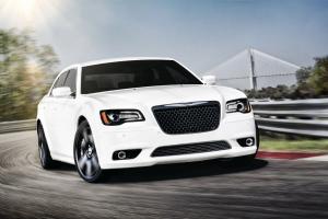 Chrysler 300C SRT8 2012 года